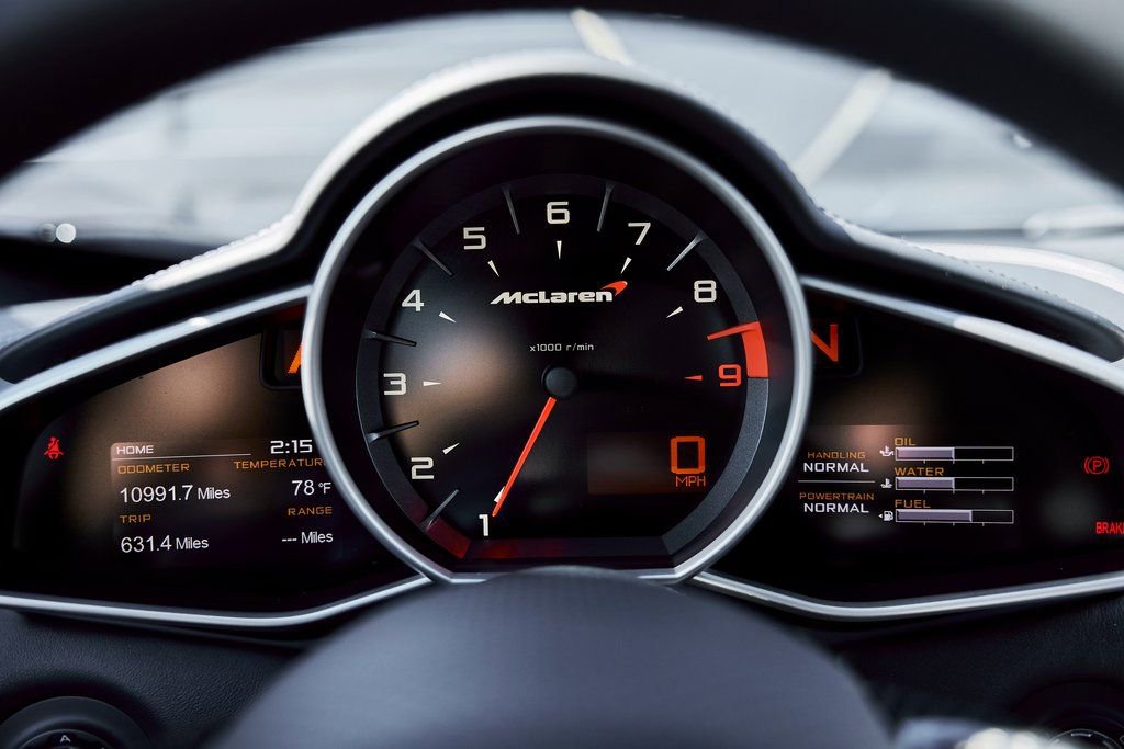 Used 2012 McLaren MP4-12C Coupe image 58