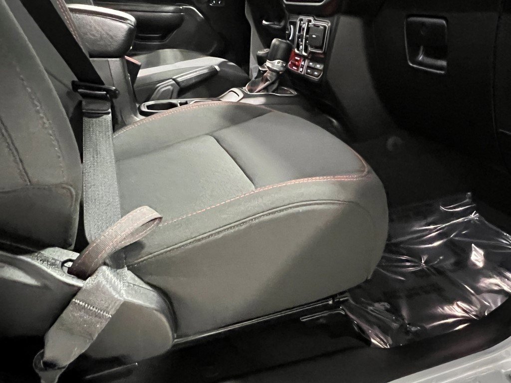 Used 2022 Jeep Wrangler Unlimited Rubicon w/ LED Lighting Group image 14