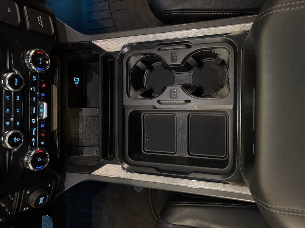 Used 2024 Ford F350 Lariat w/ Chrome Package image 41