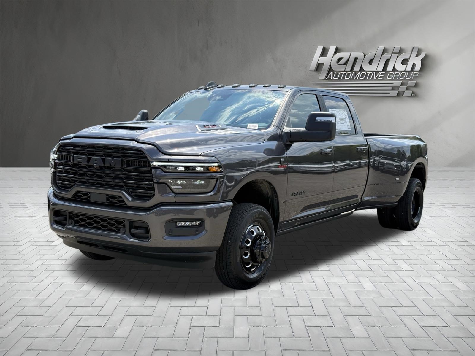 New 2027 RAM 3500 Laramie AWD/4WD image 5