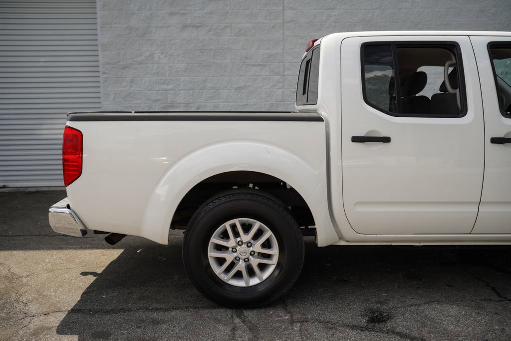 Used 2019 Nissan Frontier SV image 15