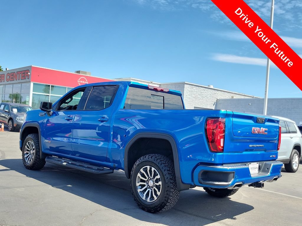 Used 2023 GMC Sierra 1500 AT4 w/ AT4 Premium Package AWD/4WD image 2