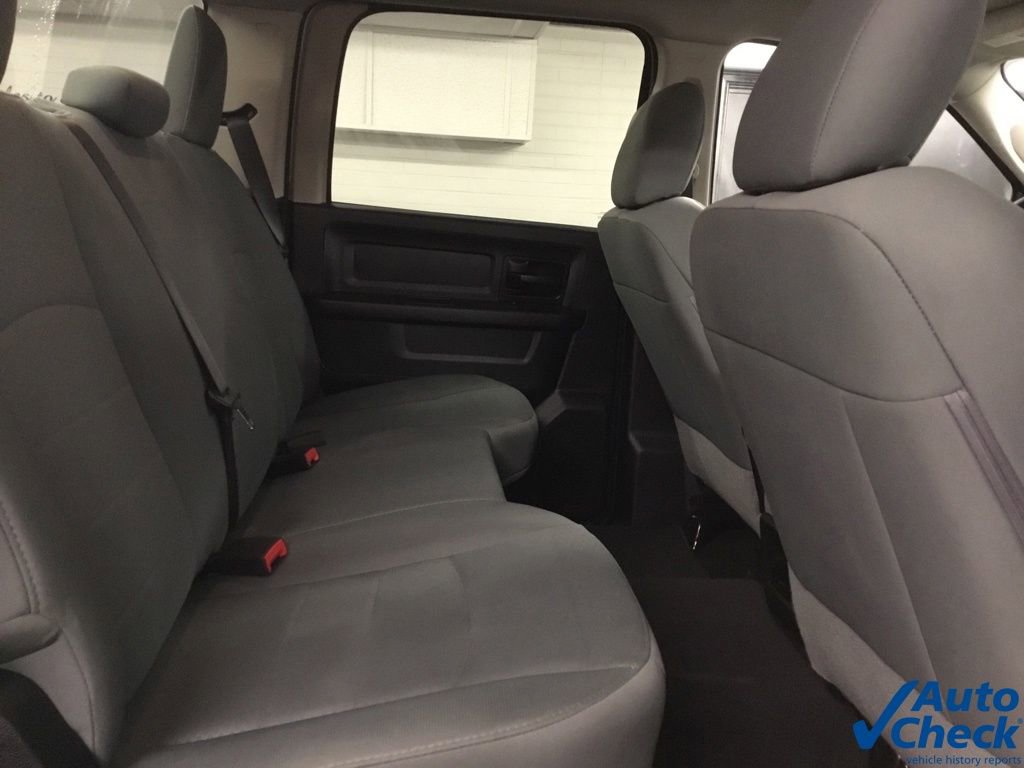 Used 2016 RAM 3500 Tradesman w/ Chrome Appearance Group image 33