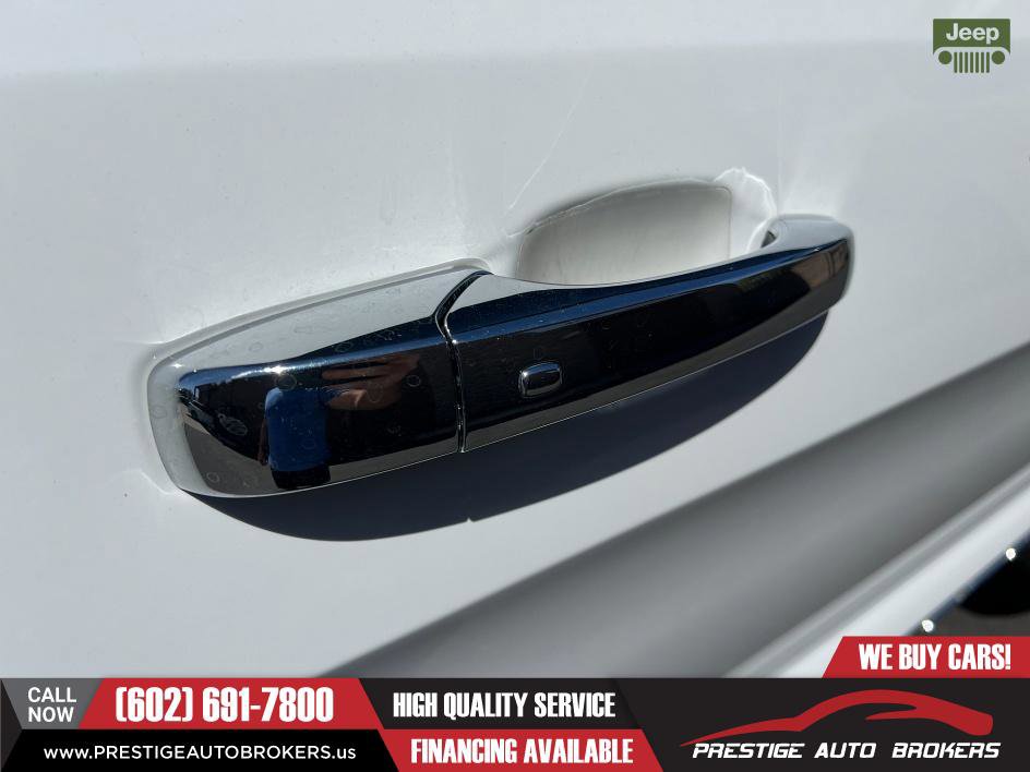 Used 2021 Jeep Grand Cherokee Limited w/ Trailer Tow Group IV image 21