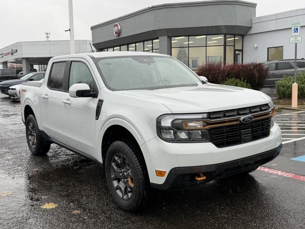 Used 2023 Ford Maverick Tremor w/ Tremor Off-Road Package image 2
