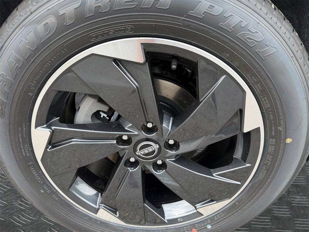 New 2026 Nissan Rogue SV w/ SV Premium Package image 20