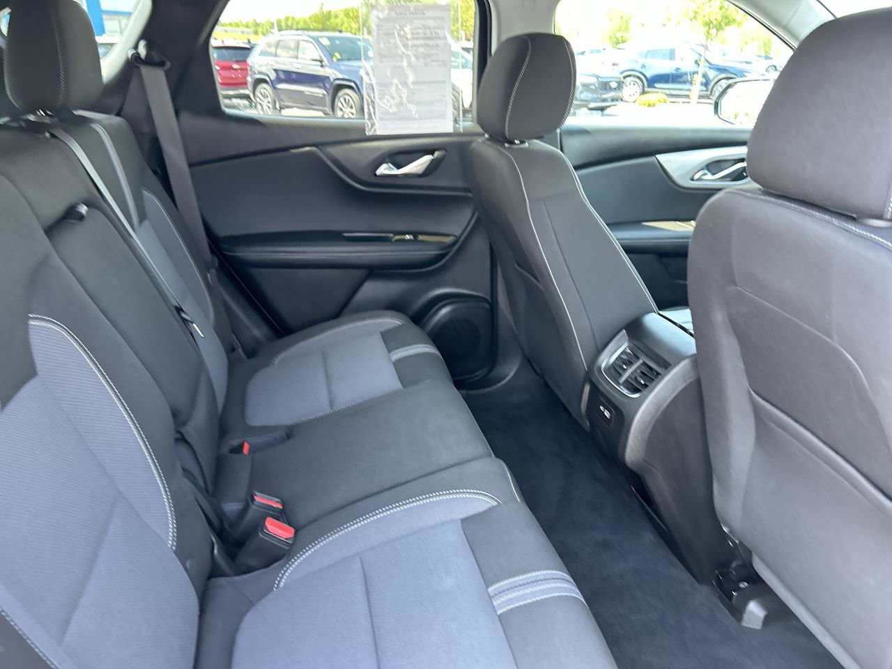 Used 2024 Chevrolet Blazer LT w/ Convenience Package AWD/4WD image 17