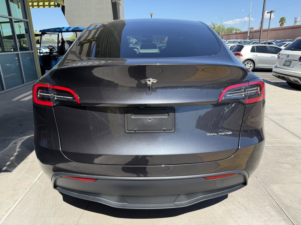 Used 2024 Tesla Model Y Long Range image 13