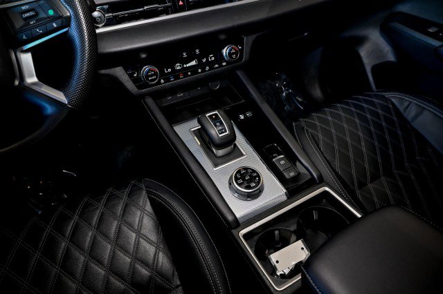 Used 2023 Mitsubishi Outlander SEL 40th Anniversary image 35