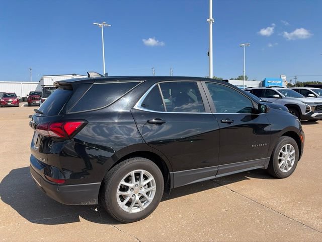 Used 2024 Chevrolet Equinox LT AWD/4WD image 3