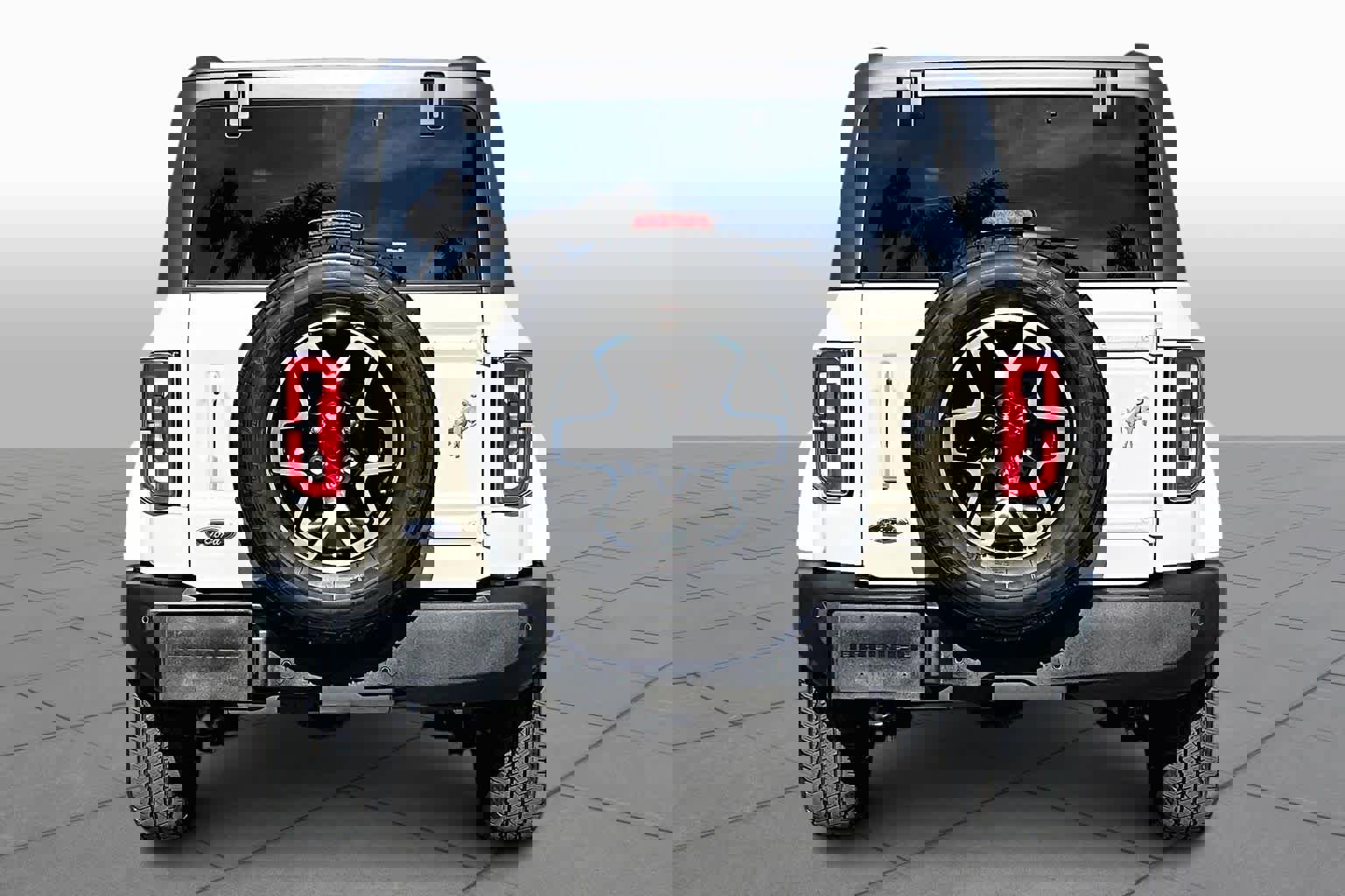 Used 2025 Ford Bronco Outer Banks image 4