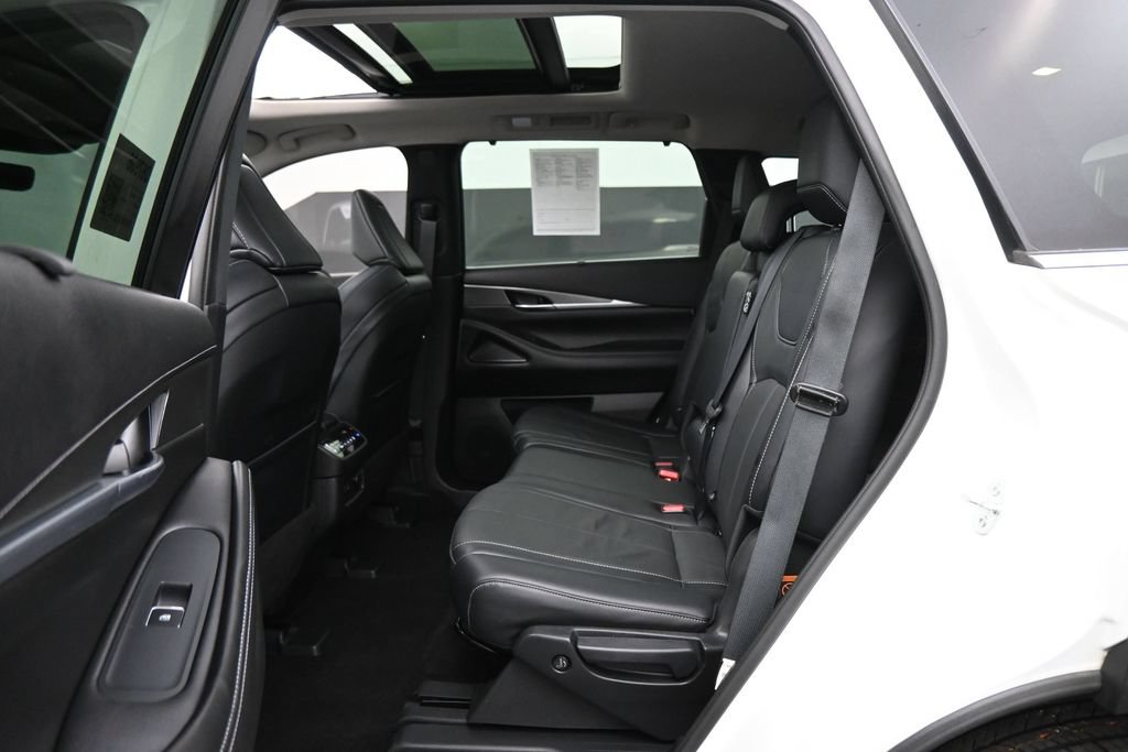 Used 2023 INFINITI QX60 Luxe w/ Cargo Package AWD/4WD image 19