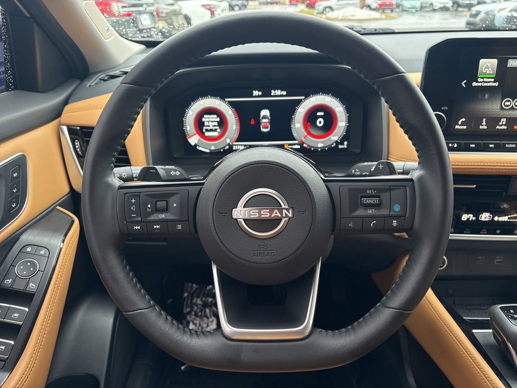 Used 2023 Nissan Rogue Platinum w/ Platinum Premium Package image 15