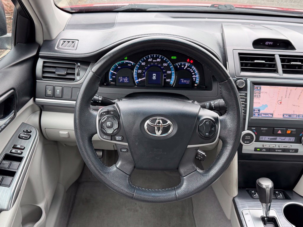 Used 2012 Toyota Camry XLE w/ Leather Pkg FWD image 23