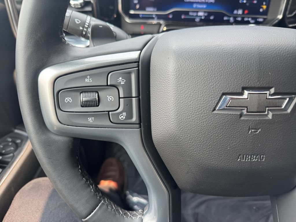 Used 2023 Chevrolet Silverado 1500 RST w/ Protection Package AWD/4WD image 29