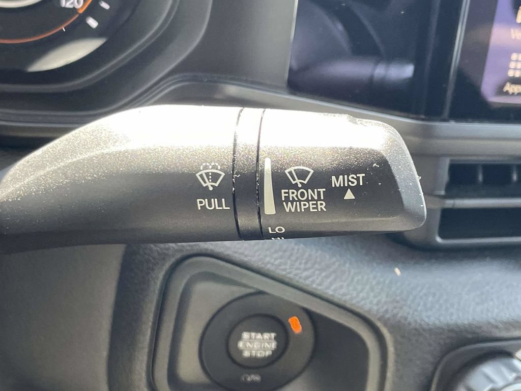 Used 2024 Jeep Gladiator Sport AWD/4WD image 32