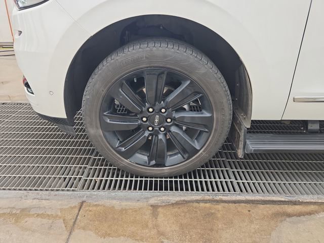 Used 2023 Lincoln Navigator L Reserve image 27