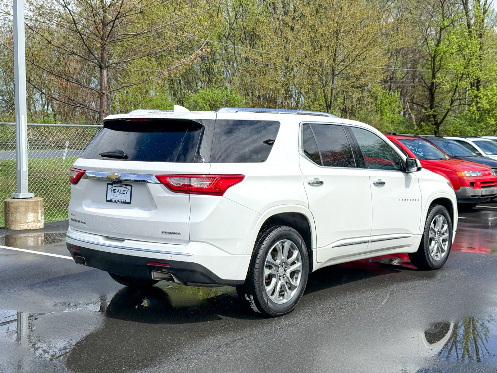 Used 2020 Chevrolet Traverse Premier AWD/4WD image 7
