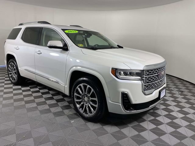 Used 2023 GMC Acadia Denali w/ Denali Ultimate Package AWD/4WD image 1