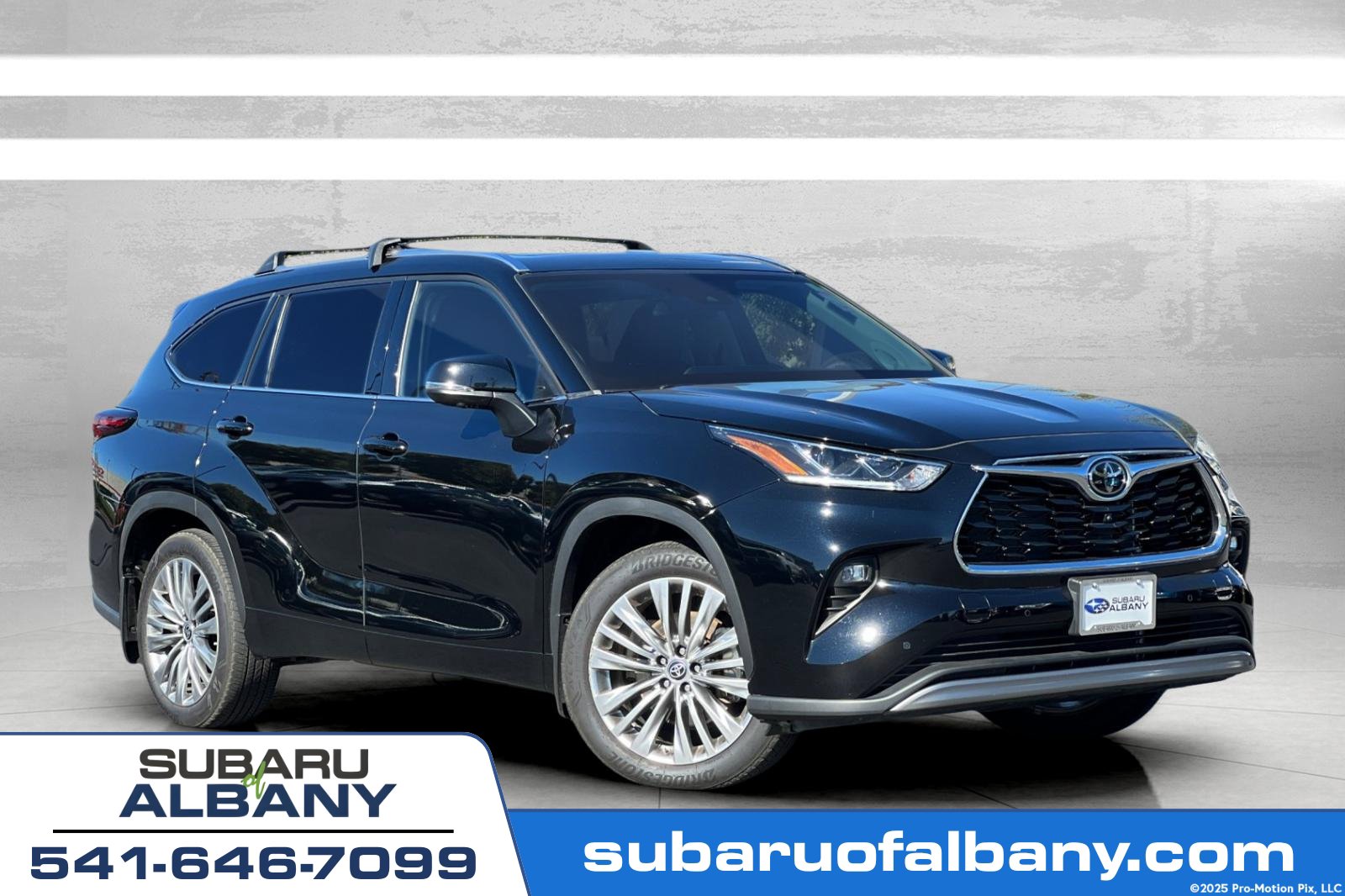 Used 2024 Toyota Highlander Platinum