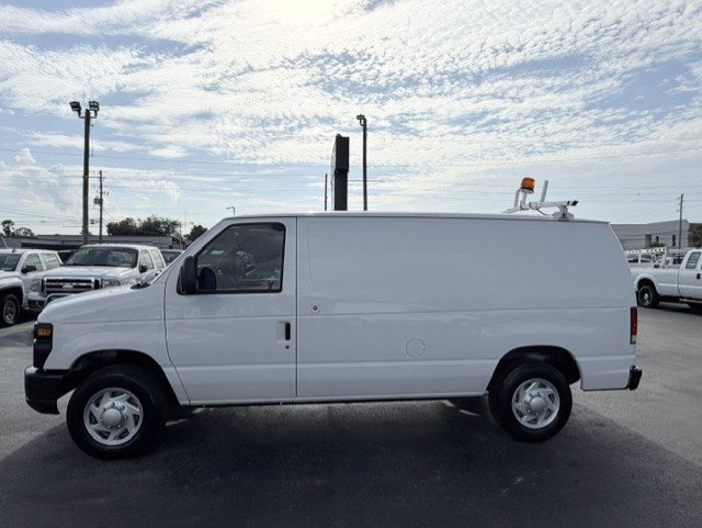 Used 2014 Ford E-150 and Econoline 150 RWD image 7