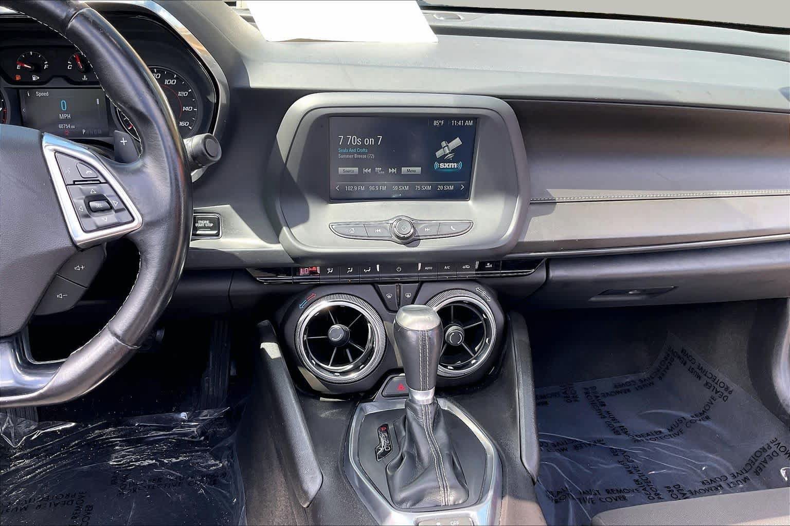 Used 2017 Chevrolet Camaro LT RWD image 7