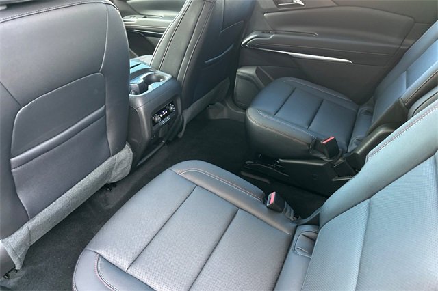 New 2026 Chevrolet Traverse Z71 w/ Driver Confidence Package image 16
