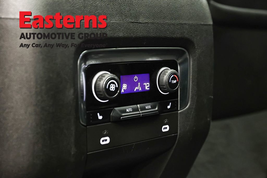 Used 2022 Chevrolet Tahoe LT w/ Luxury Package AWD/4WD image 25