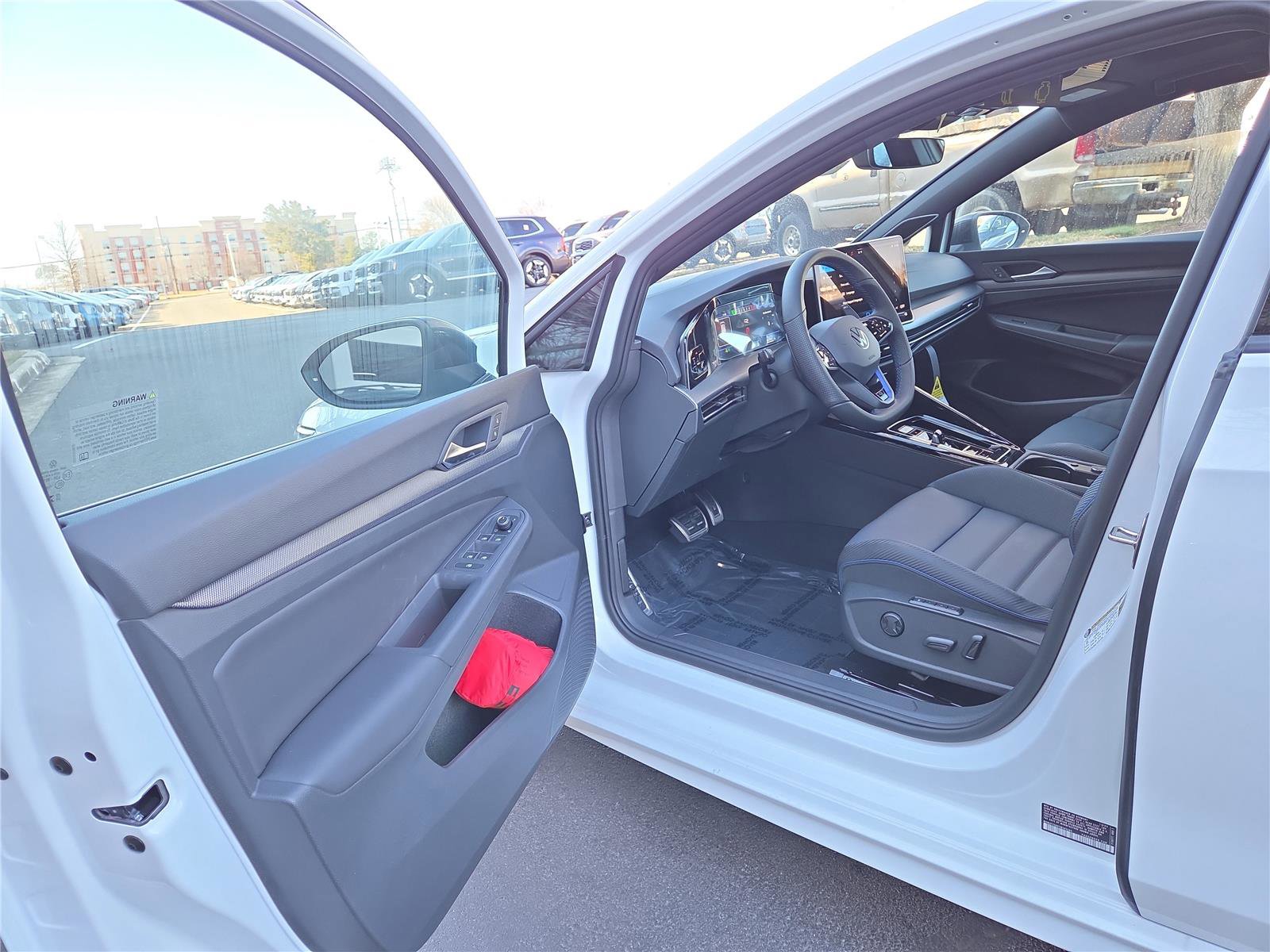 New 2026 Volkswagen Golf image 11