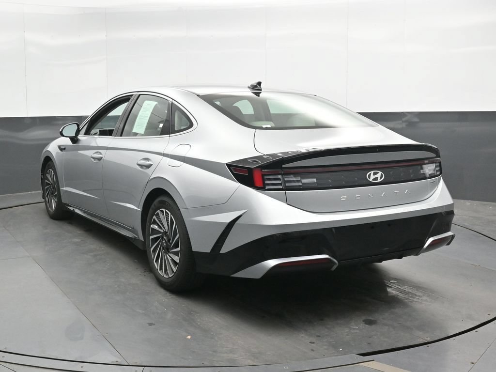 Certified 2025 Hyundai Sonata SEL FWD image 10