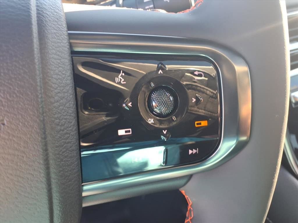 New 2026 Nissan Armada PRO-4X image 21