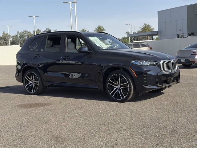 Used 2026 BMW X5 sDrive40i w/ M Sport Package RWD image 4