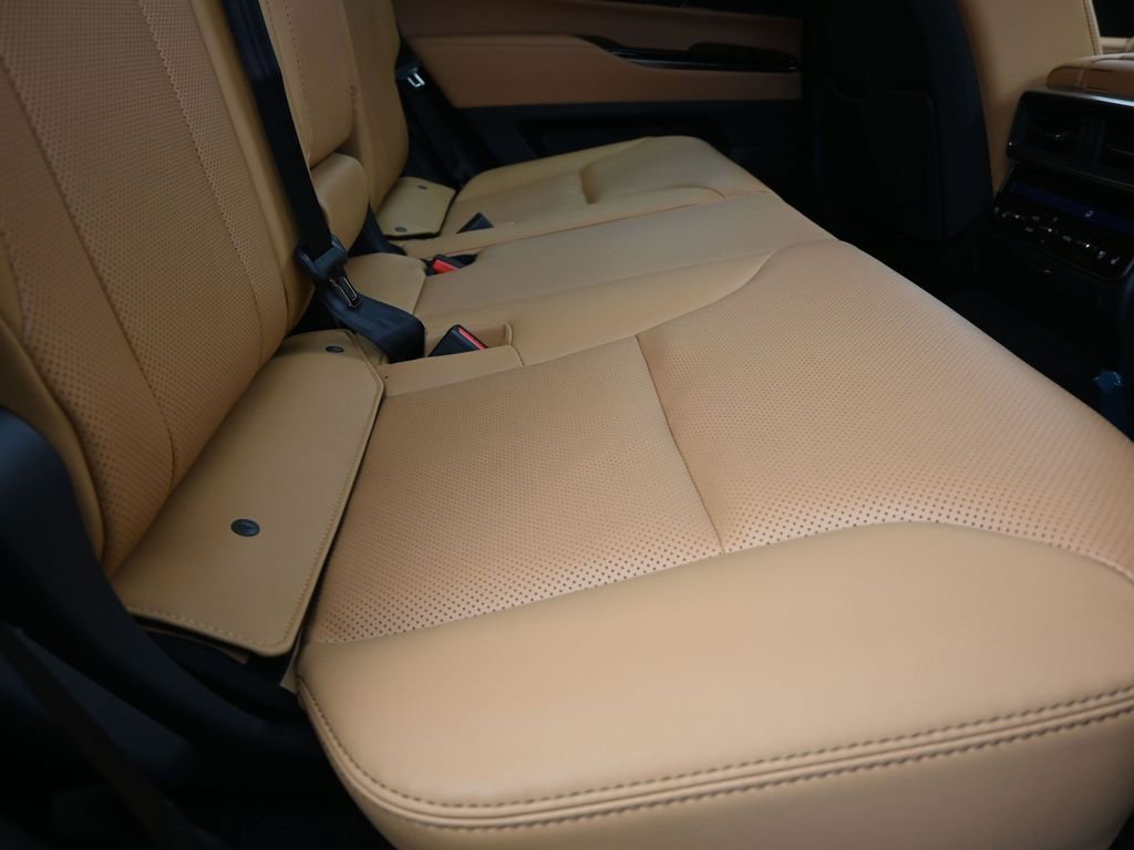 New 2026 Lexus LX 700h Luxury image 24