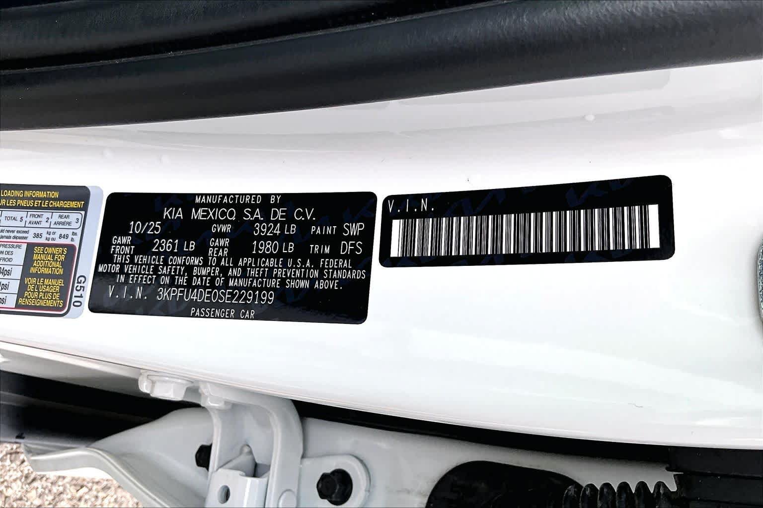 Used 2025 Kia K4 EX FWD image 37
