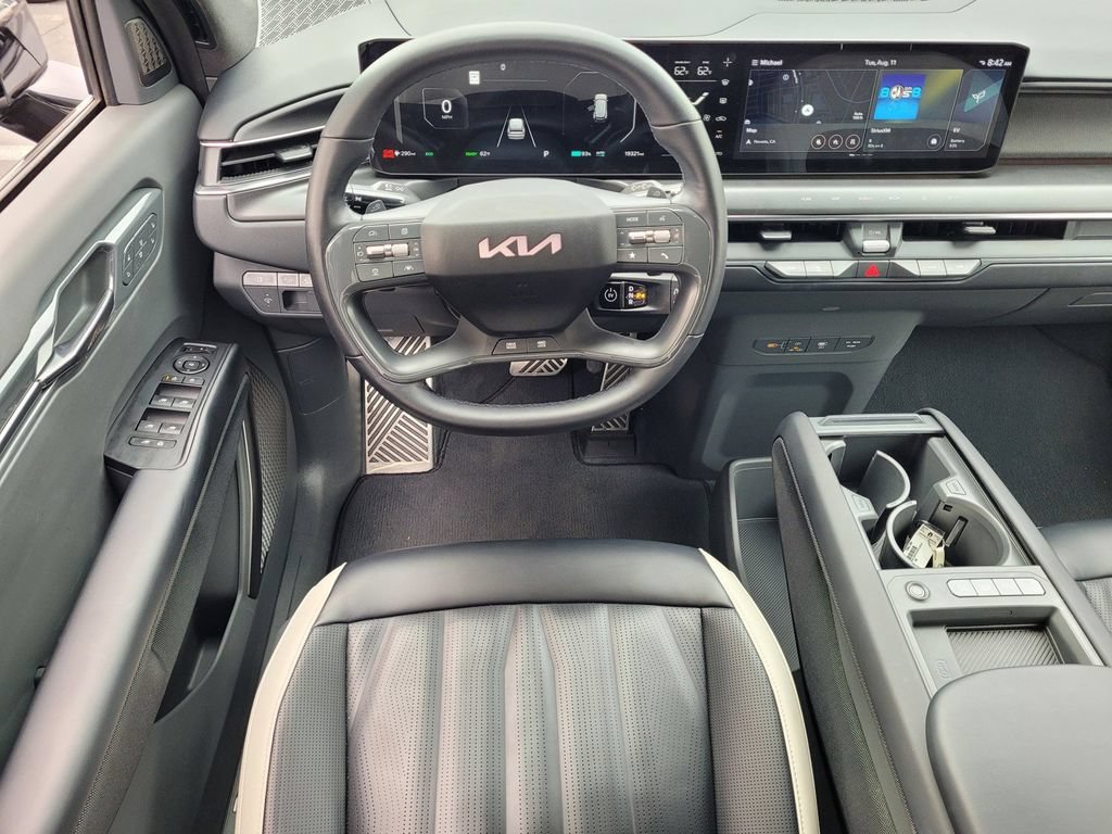 Used 2025 Kia EV9 GT-Line AWD/4WD image 7
