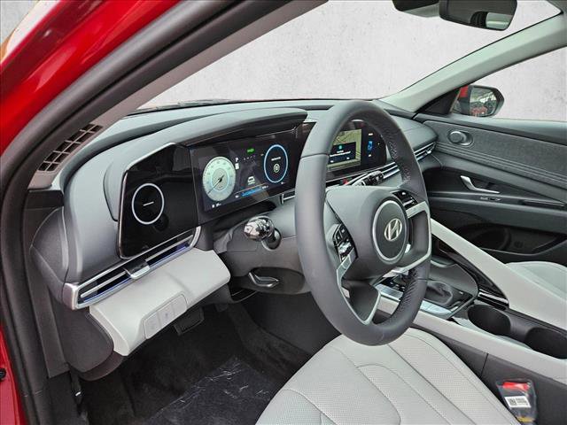 New 2026 Hyundai Elantra Limited FWD image 3