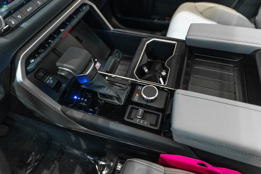 New 2026 Toyota Tundra Limited AWD/4WD image 27