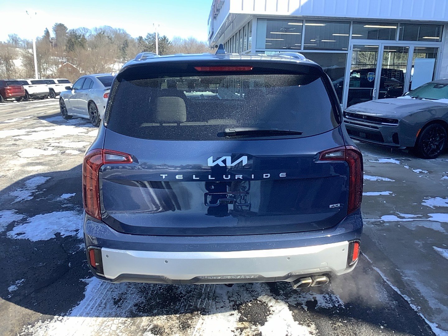 Used 2023 Kia Telluride S image 5