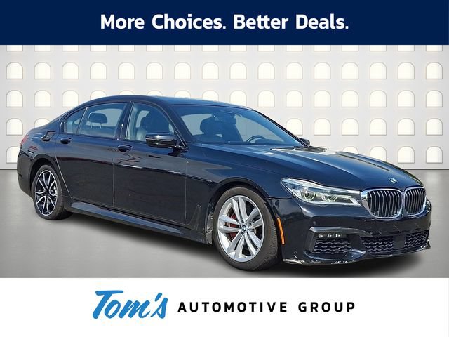 Used 2018 BMW 750i xDrive AWD/4WD image 1