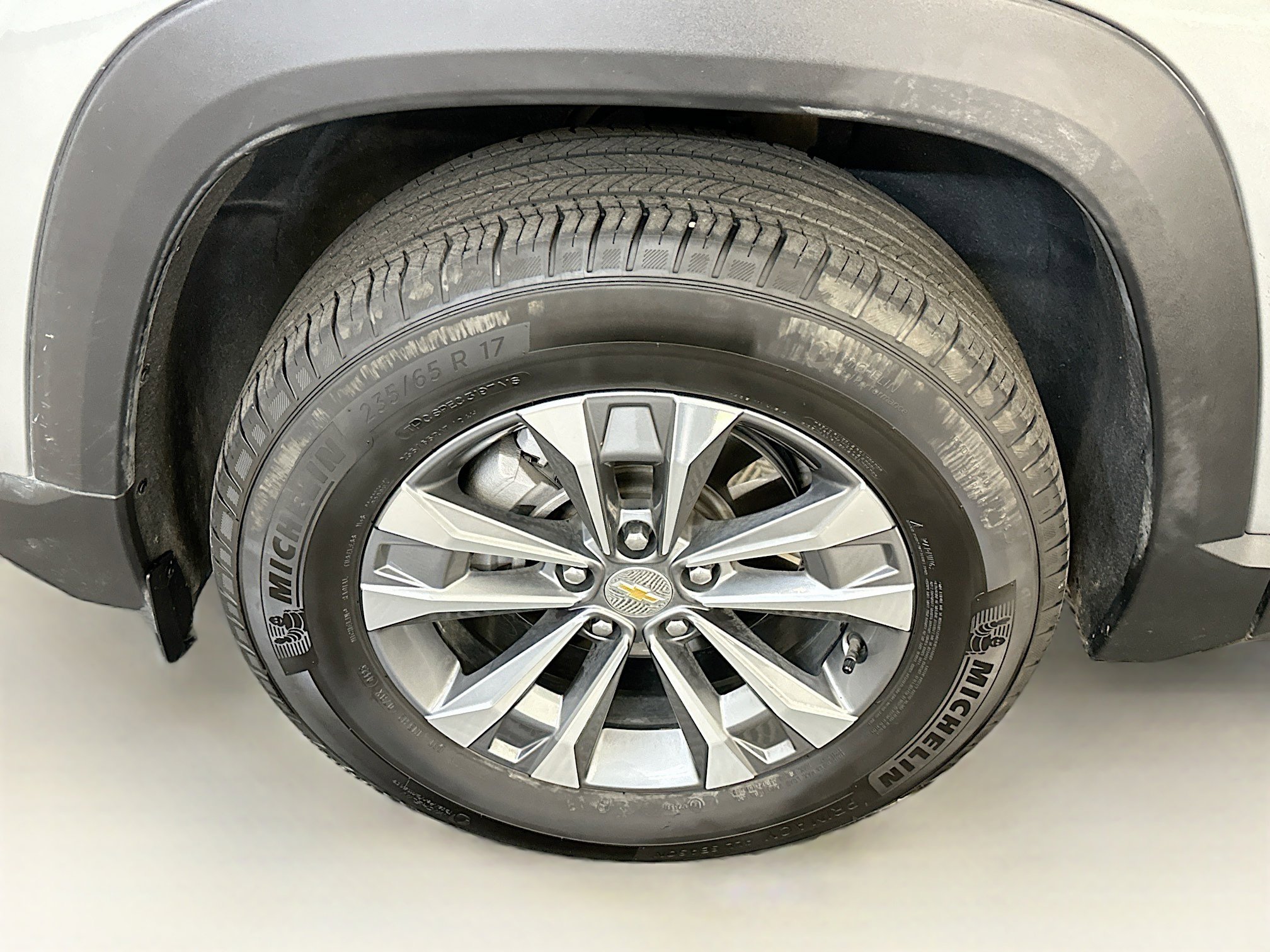 Used 2025 Chevrolet Equinox LT image 11