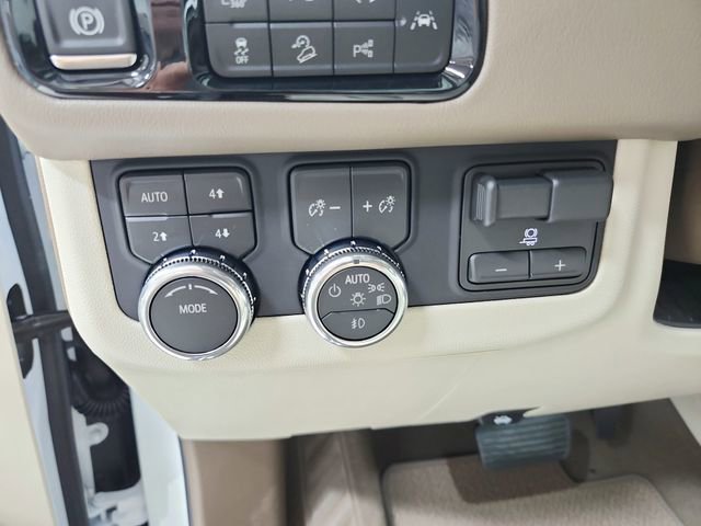 New 2026 GMC Yukon Denali AWD/4WD image 31