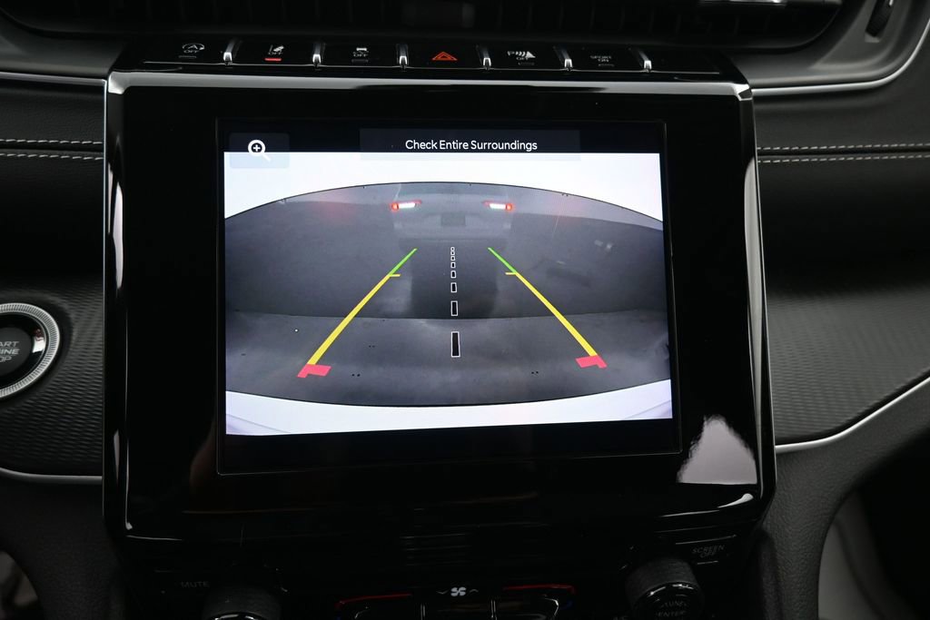 Used 2023 Jeep Grand Cherokee L Laredo RWD image 10