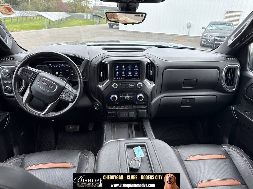 Used 2021 GMC Sierra 1500 AT4 w/ AT4 Value Package AWD/4WD image 9
