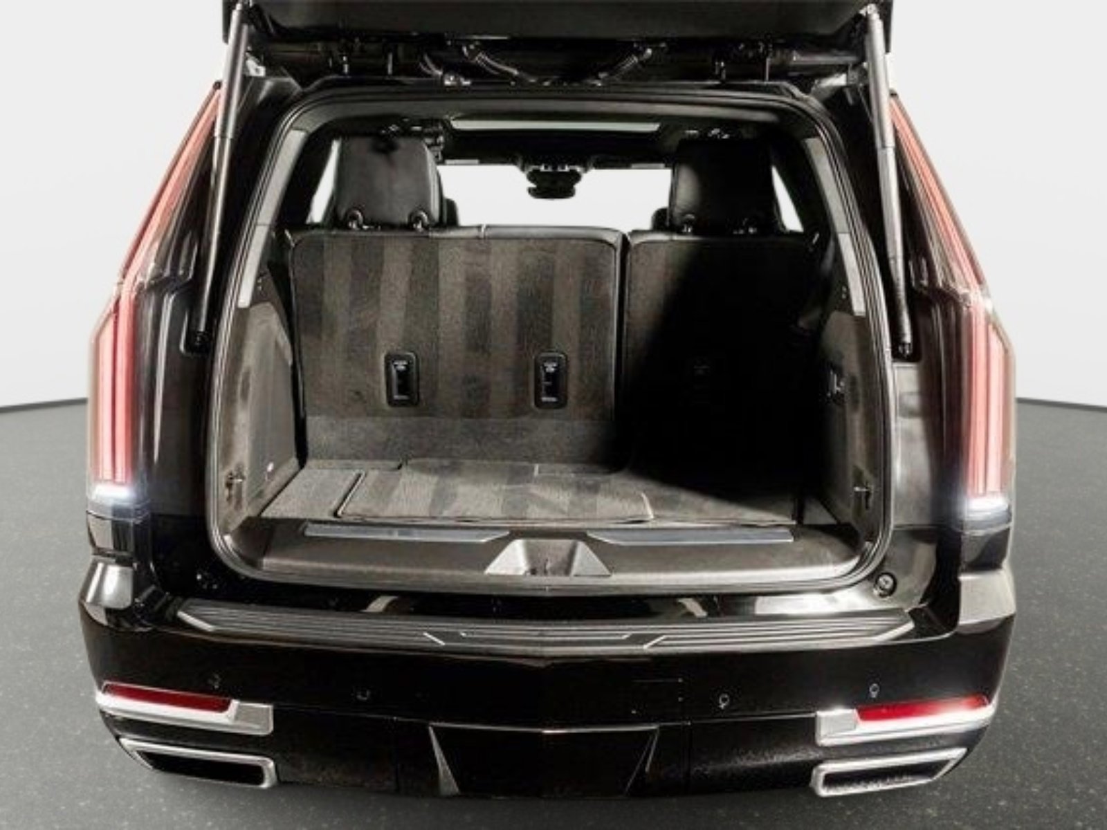 Used 2026 Cadillac Escalade Luxury w/ Touring Package image 58