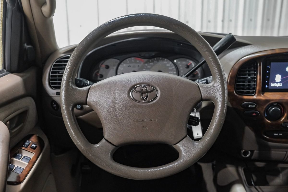 Used 2004 Toyota Sequoia SR5 image 15