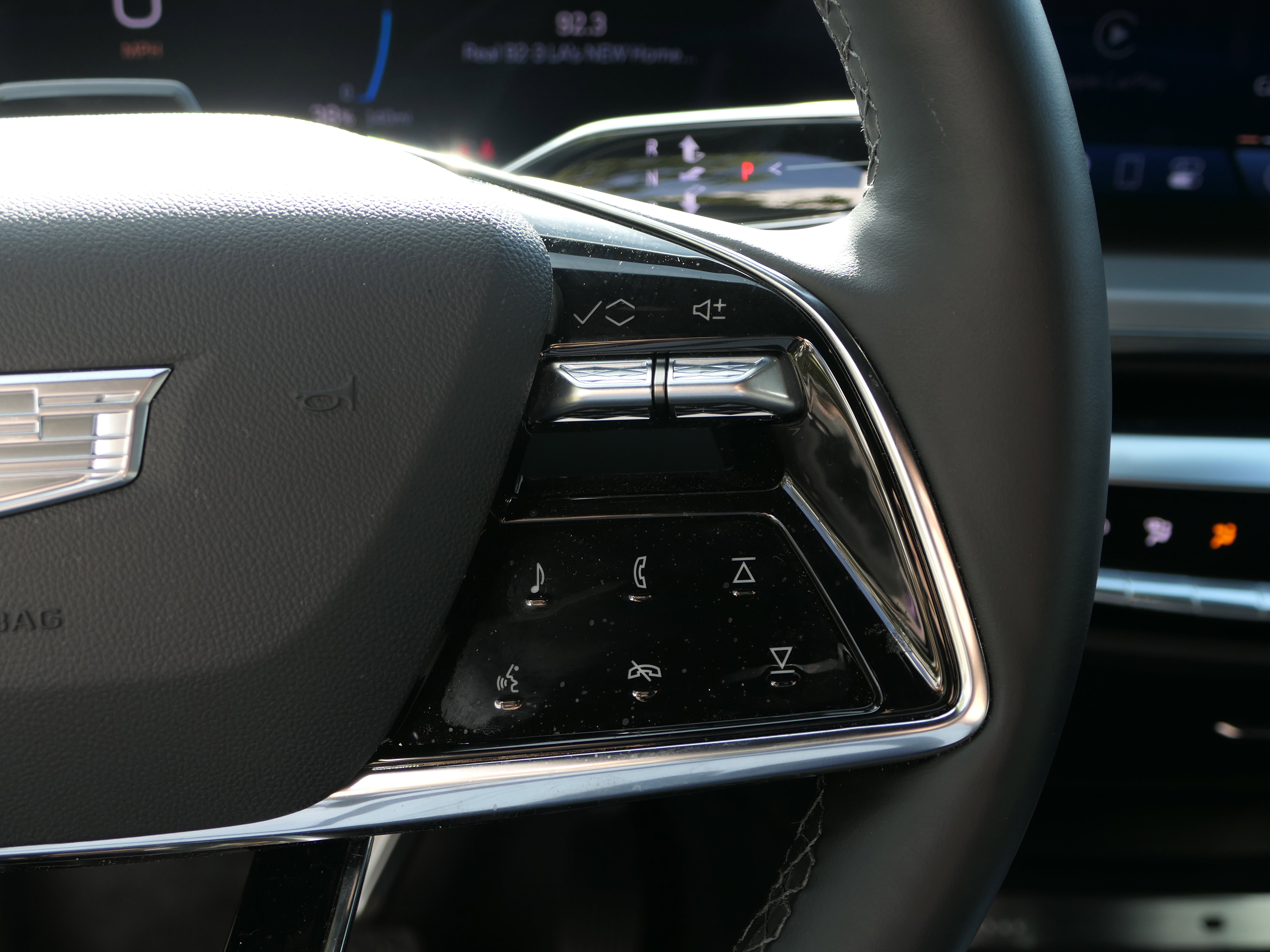 New 2026 Cadillac Lyriq Premium Luxury AWD/4WD image 17