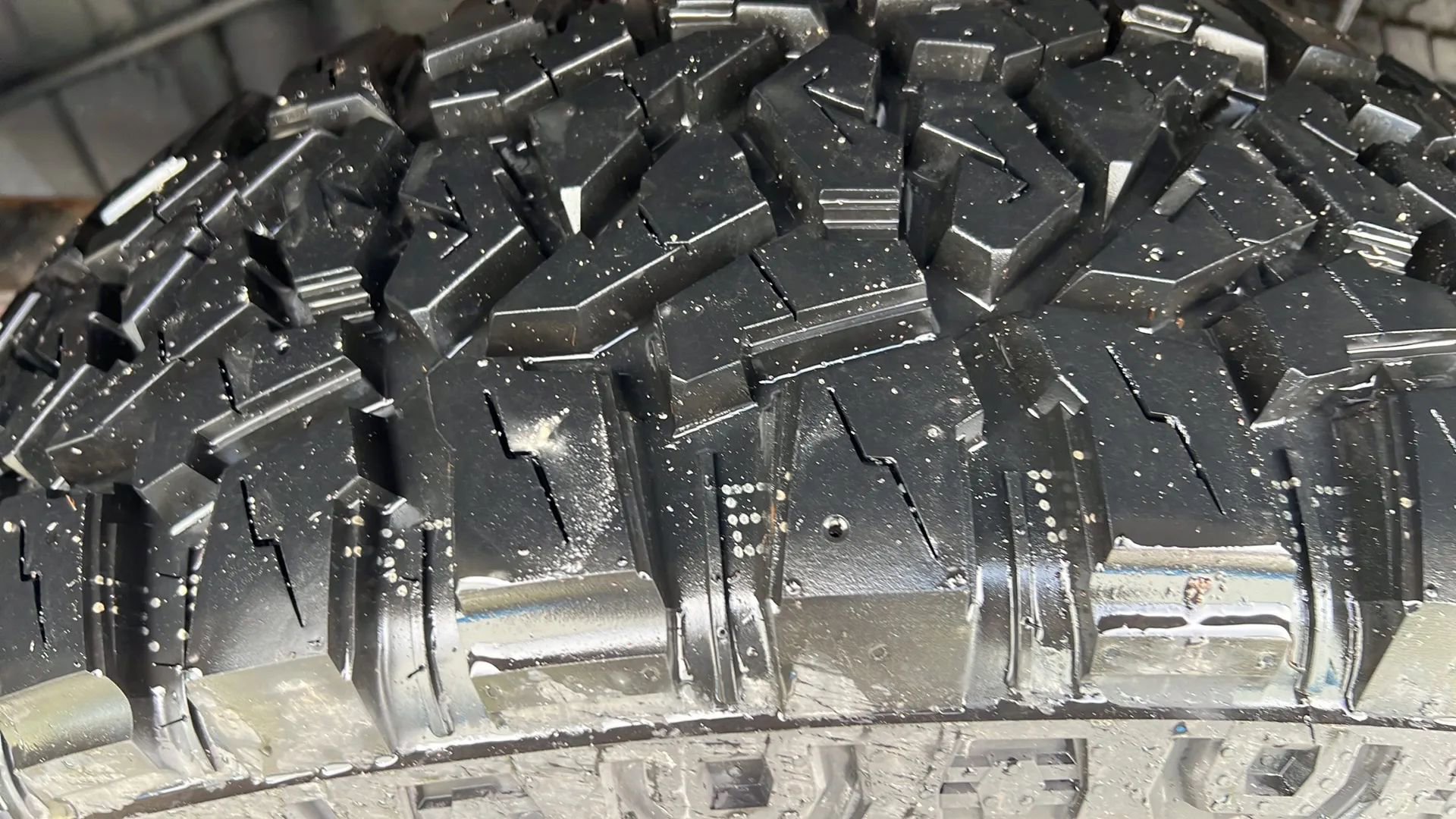 Used 2016 Chevrolet Silverado 2500 LT w/ LT Convenience Package image 32