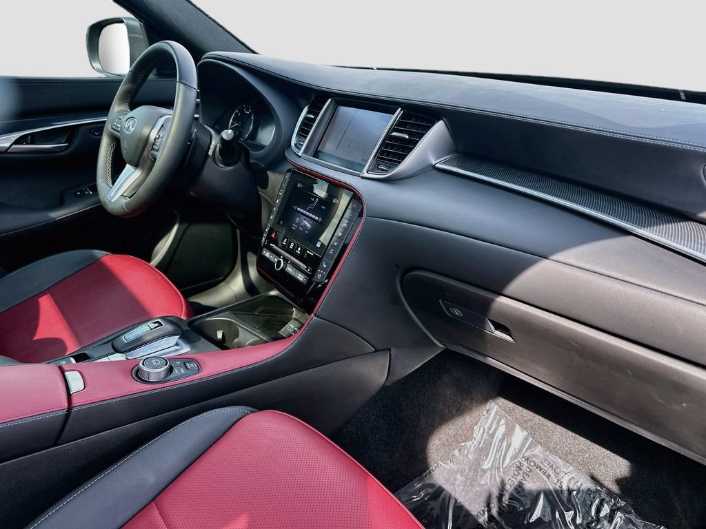 Certified 2025 INFINITI QX50 Sport AWD/4WD image 30