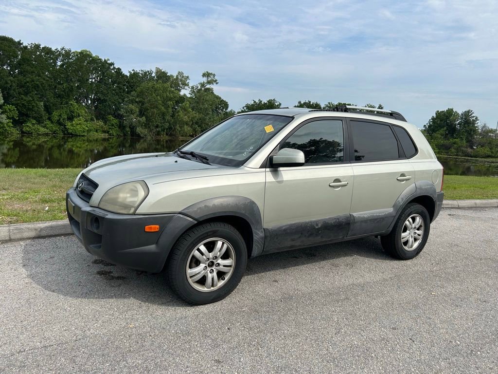 Used 2008 Hyundai Tucson SE FWD image 2