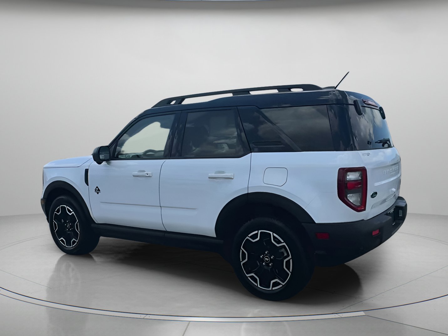 New 2025 Ford Bronco Sport Outer Banks w/ Outer Banks Tech Package+ AWD/4WD image 25